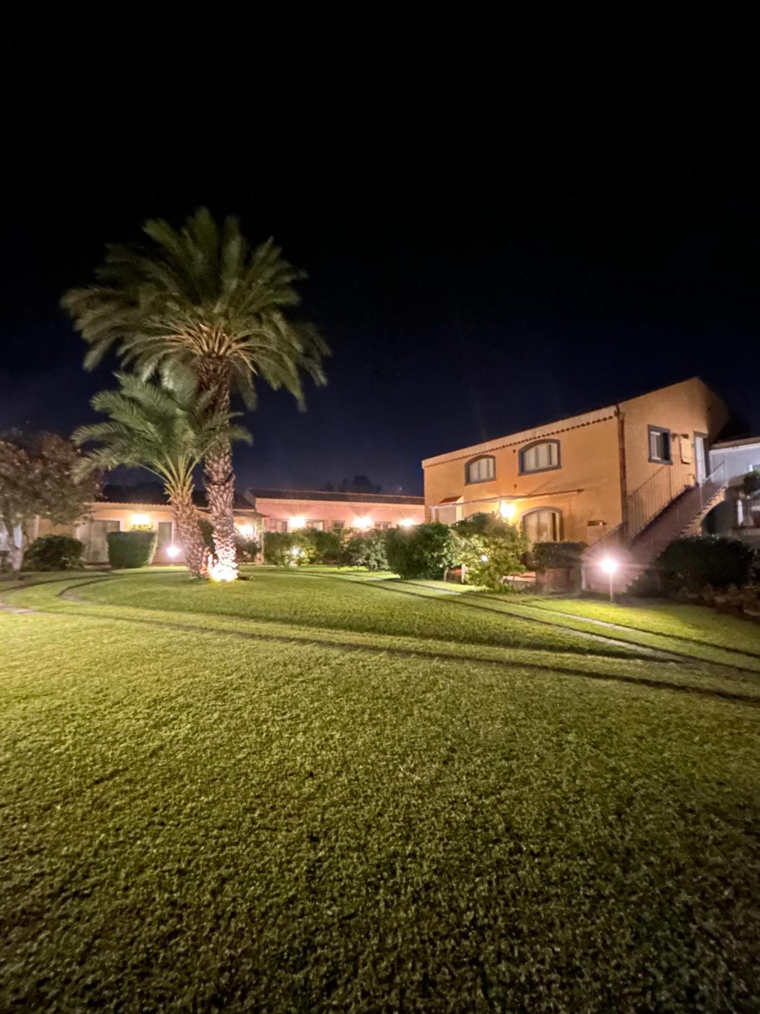Torre Archirafi Resort Riposto Esterno foto