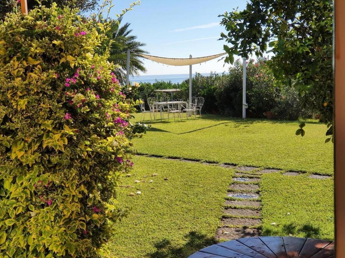 Torre Archirafi Resort Riposto Esterno foto